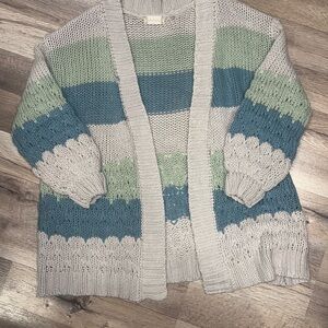 Altard State Chunky cardigan sweater!🤍💚💙